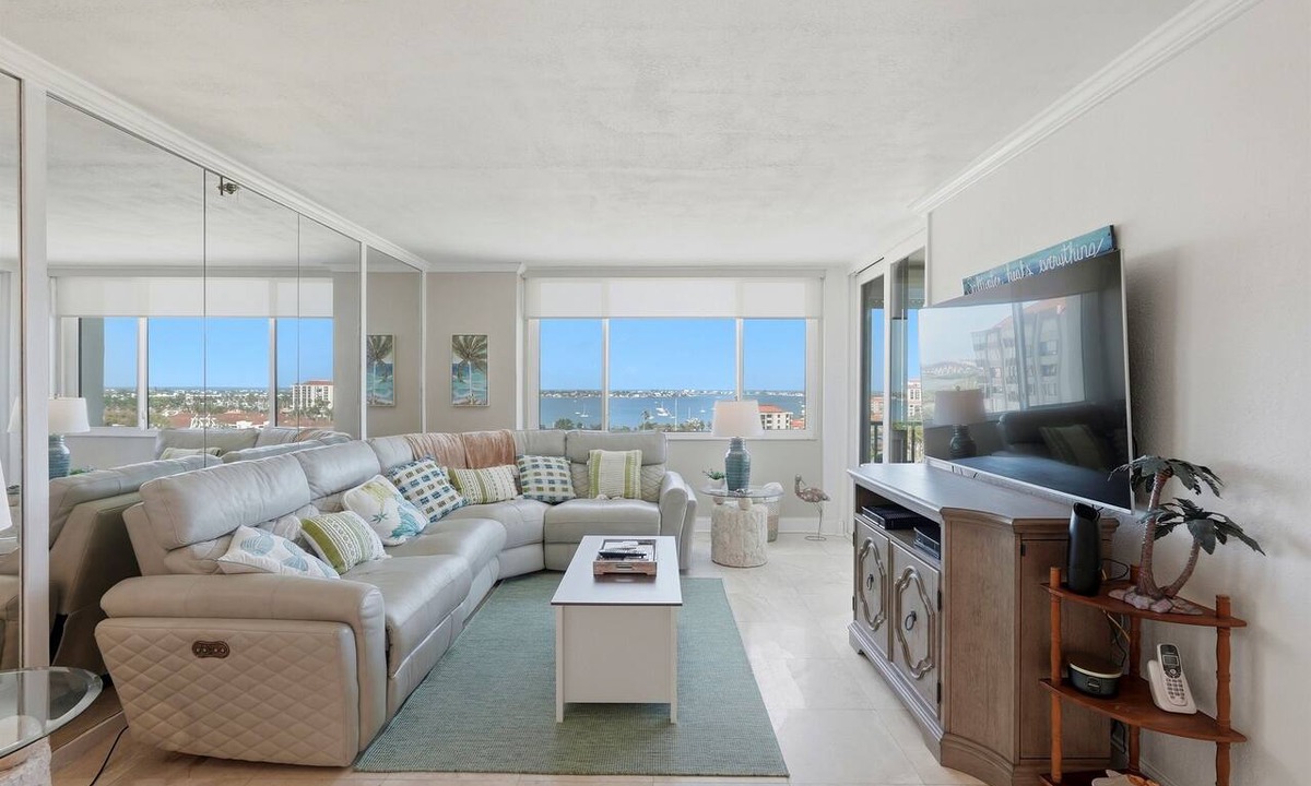 Palma del Mar Condo | Waterfront Isla del Sol Condo w Balcony & Pool