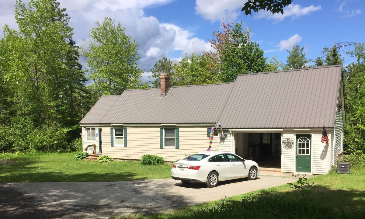 Holden Cabin | Waterfront Property in a convenient location to Bar Harbor and Bangor, Maine