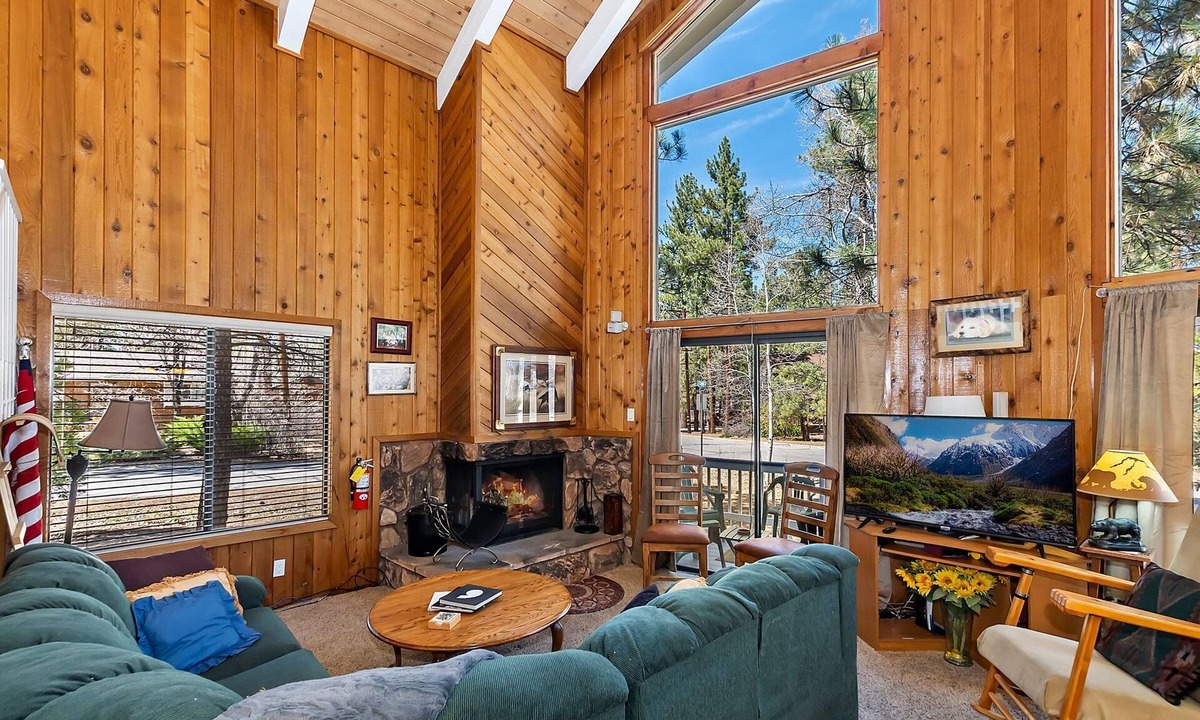 Big Bear Lake Cabin | Whispering Cottage by Destination Big Bear: Walk to Meadow Park & Lake from this Summit Lake Home! Pet Friendly! Fully Fenced Yard!