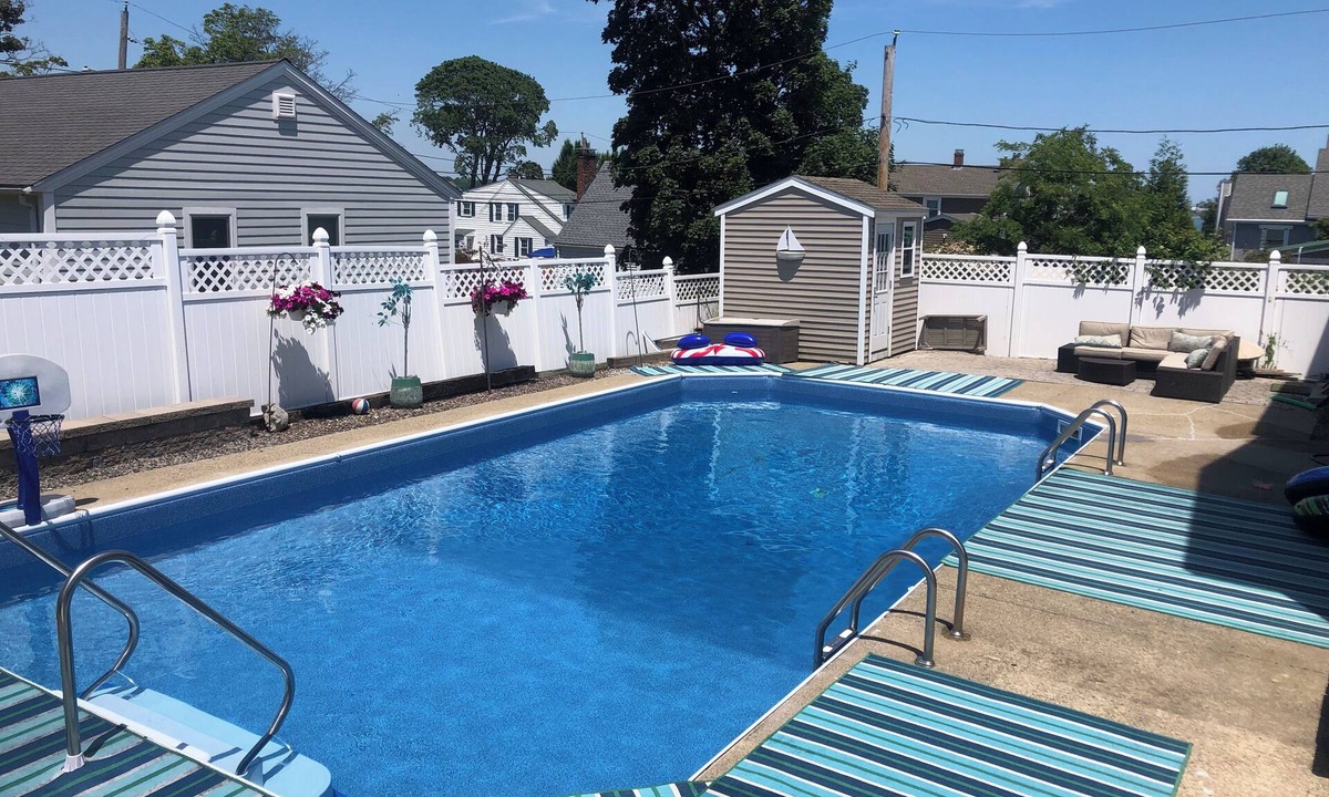 Quincy House | World Cup–Ready Coastal Home, POOL, Water Views & Easy Boston Access Sleeps 10