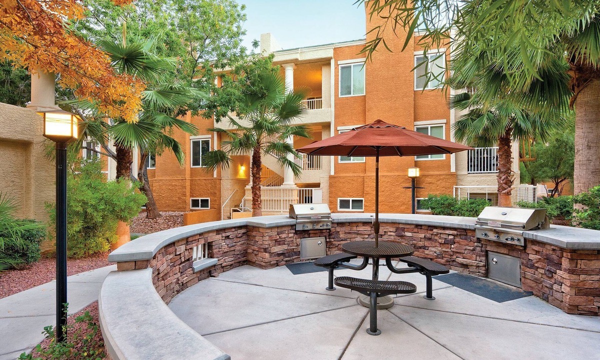 Las Vegas Resort | Worldmark Las Vegas Tropicana 1 bedroom suite