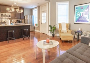 Lovely 4BR Shaw Family Home Garage ABODEbucks