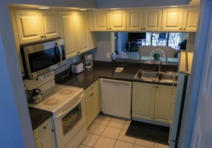 Making The Best Memories Along The Way! 2 Great Units, Free Parking, Kitchenette