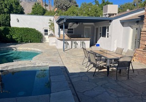 Palm Springs Oasis! Private, spacious, pool, spa, sauna shower!