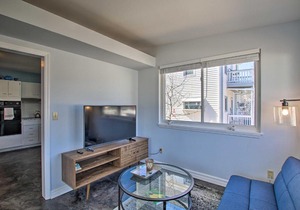 Stylish Home Less Than 1 Mile to Historic District!