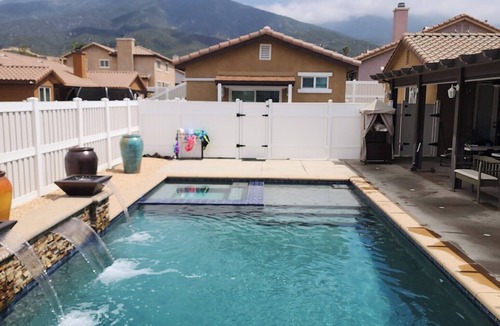 San Bernardino House | 1-bedroom house with WiFi, AC in San Bernardino near mountains