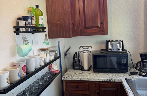 Vinalhaven Cottage | 1 Bedroom Island Cottage-Water View-Walk to Downtown