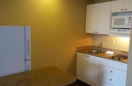 Secret Cove Apartment | 1 Full Bed | ADA/Tub/Non-Smoking/Kitchen