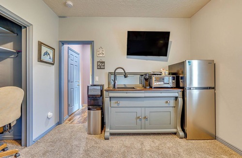 Meridian Apartment | 1 Mi to Old Town: Central Meridian Home