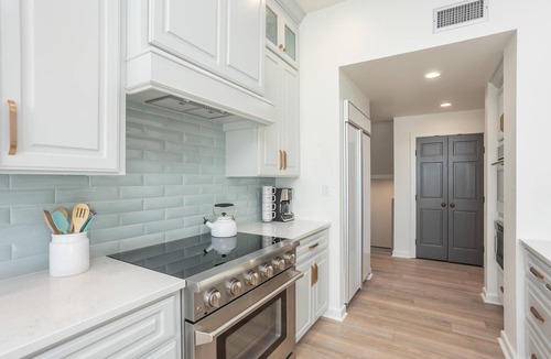 Pensacola Beach House | 10% Off! Spectacular Gulf Views from this 5,000 Square Foot Pool Home!