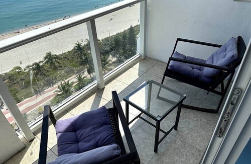Mid Beach Apartment | 1128 - Ocean View with Balcony