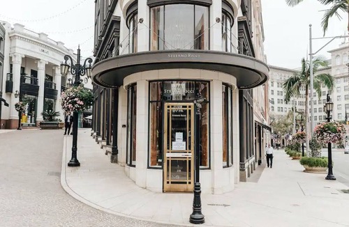 Beverly Hills Apartment | 148 5-Star Reviews - Walk to Rodeo Dr - 1100 sqft Apartment