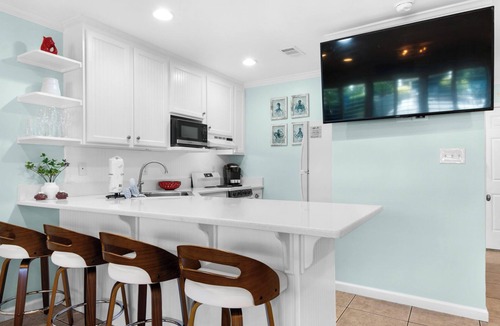 Seagrove Beach Condo | 1st Floor unit, Close to Beach w/Pool + Free Tickets: Bikes & More!