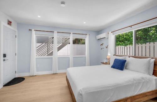 North Beach Apartment | #2 - Beachside Studio Steps to Hollywood Beach