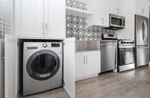West Hollywood Condo | 2-bedroom condo in lovely West Hollywood, Mid Century Poolside Retreat