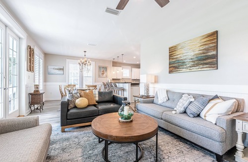Laurel Grove House | 2 Golf Carts ~ Luxury Golf Course View