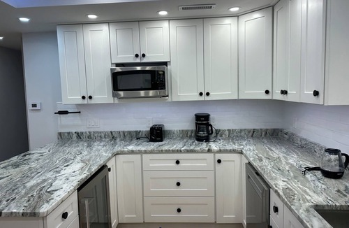 Winter Hill Apartment | 2 New luxury units A & B: UP & Down; 7 bd 5.5 bath, 2 EV parking and game table