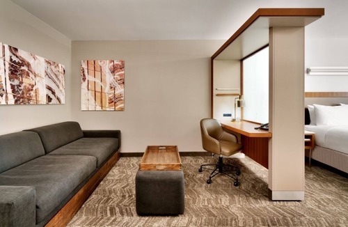 Las Vegas Hotel | 2 Queen Beds & Trundle Bed | SpringHill Suites | Premium Suite w/Kitchenette