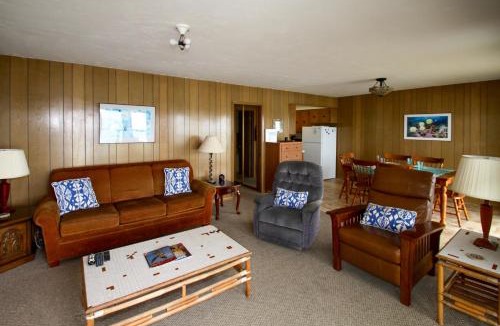 Carlsbad Village House | 2489 Ocean Street Main