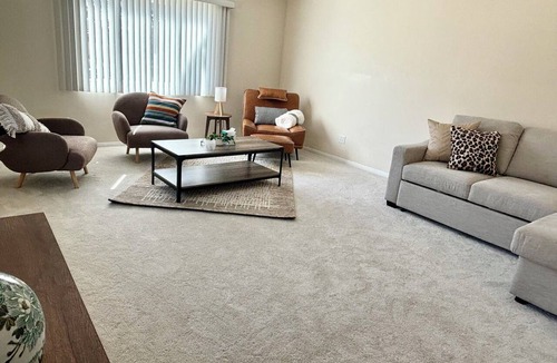 Lake Murray House | 3-bedroom cozy house in San Diego with sparkling pool!