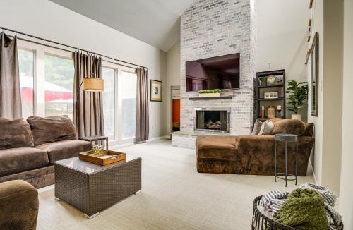 Eden House | 3 Mi to Downtown: Inviting Lancaster Home!