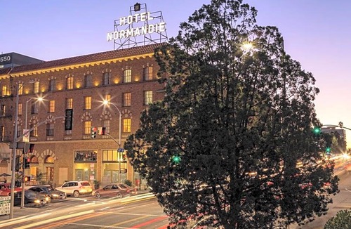Wilshire Center Hotel | 3-Star Hotel ∙ Hotel Normandie - Los Angeles