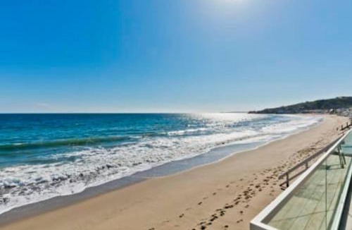 Eastern Malibu House | 30 PCT OFF! Malibu Serene Cottage with King Bed, Beach, BBQ