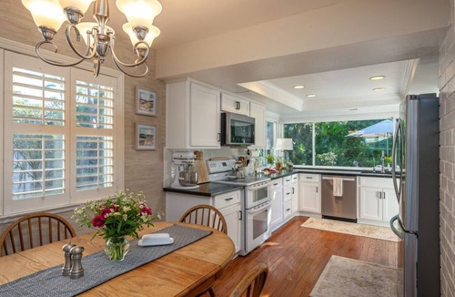 Valle Lindo House | 3BR Home with Office, Fast Wi-Fi & Garden Retreat
