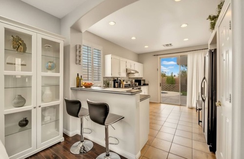 Spring Valley Villa | 3BR w/GameRoom Loft + Pool | 10 Min to Strip!