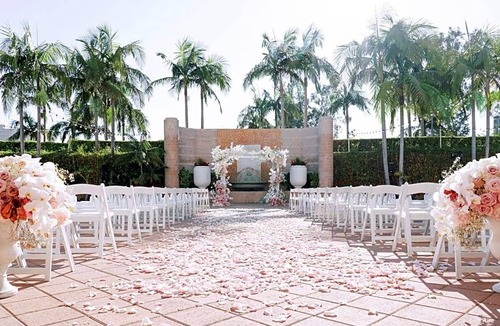 Airport Area Hotel | 4-Star Hotel ∙ Renaissance Newport Beach Hotel