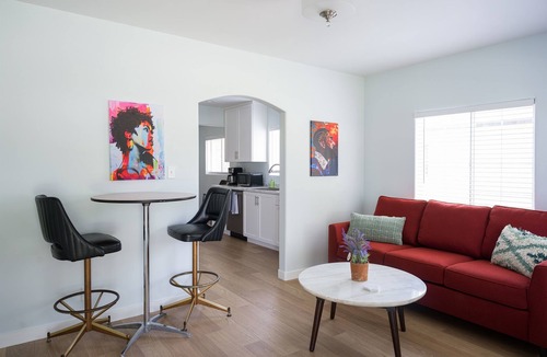 Fullerton House | 4BR Disney Retreat Private Yard Kings Beds Pets OK