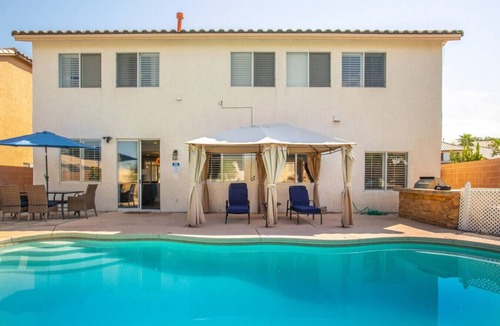 MacDonald Ranch House | 5 BD Luxury Vegas Stay w/Game Room and Pool!