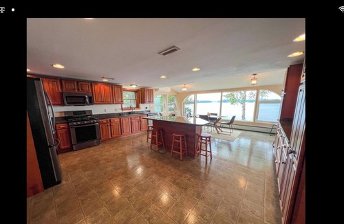 Millinocket House | 5-Bedroom Lakefront Retreat, Sandy Beach & Direct Mt. Katahdin Views, South Twin
