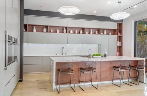 Greater Wilshire - Hancock Park House | 5 BR Villa in the Grove - Pool & Spa