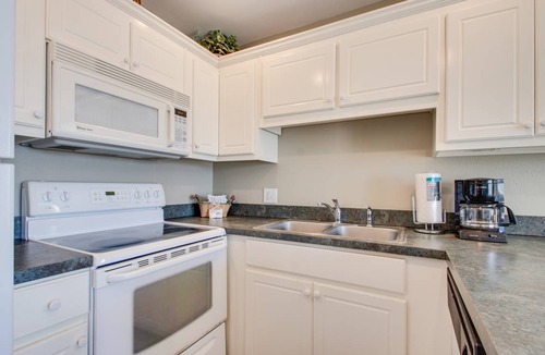 Miramar Beach Condo | 56 m² Condo ∙ 1 bedroom ∙ 6 guests