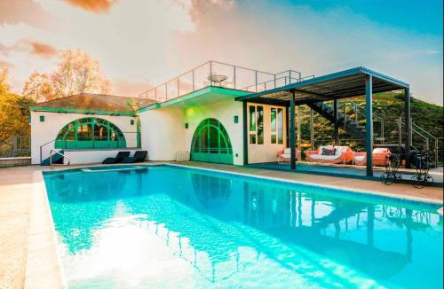Bonsall Villa | 6BR Enchanted Estate on 5 Acres Pool & Mini Horses