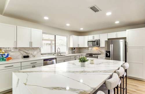 Chinatown House | 7 Mi to Las Vegas Strip: Family Home w/Pool!