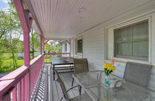 Harrisburg Apartment | 9 Mi to Hersheypark: Spacious Home w/Deck