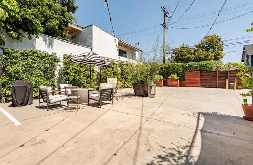 Whittier House | A chic historic home near restaurants and hiking