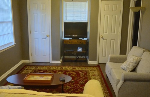 Florala Cottage | A cozy cottage in Florala, Alabama and just minutes away from Lake Jackson.