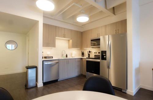 Washington Apartment | Above The Roots - Sophisticated 1BD Retreat
