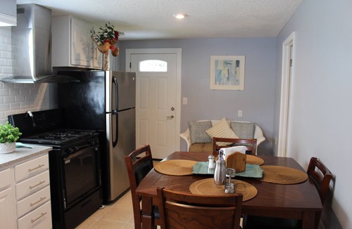 Cedar Hills Cottage | Adorable 2-Bedroom Cottage.