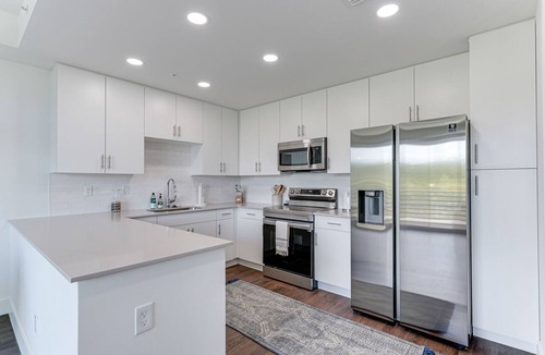 North Trail Condo | All-New, Waterfront Condo Near Downtown Sarasota
