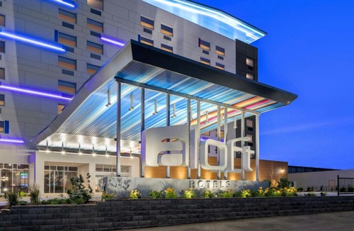 Rolling Meadows Hotel | Aloft by Marriott Chicago Schaumburg
