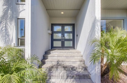 North Pacific Beach Apartment | Apartment ∙ 4 bedrooms ∙ 12 guests