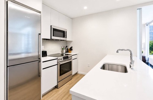 Seaport District Apartment | Apt Downtown Seaport Near Restaurants