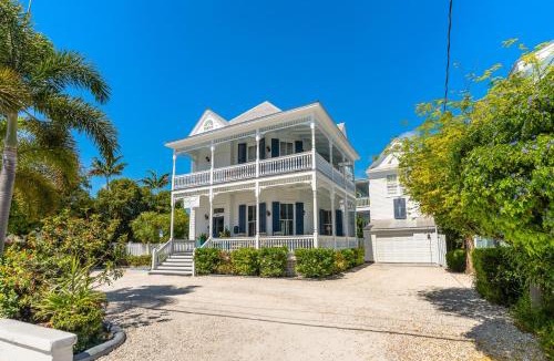 Old Town House | ARIA at Azul Mansion Key West