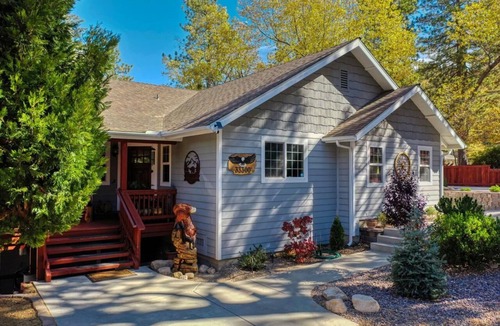 Arrowbear Lake House | Arrowbear Lakehouse, Large Private 5BR-3BA, Deck, Sauna, Media/Game Rm