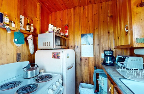 Castine Cabin | Authentic Maine Rustic Summer Cottage w Grill, Firepit, Internet - Dog Friendly
