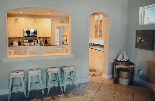 Village of Sugar Beach House | Bahama Breeze | Private Pool & Hot Tub | 4 Bikes